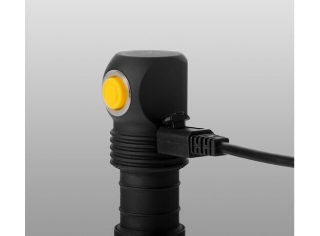 Мультифонарь Armytek Elf C1 Micro-USB (тёплый свет) купить за 0 руб. в интернет-магазине "Быстрый Стрелок" ☎ +7 (495) 245-0077 ☎ +7 (965) 245-0077 ✈ Быстрая доставка по Москве и России. Фото №7